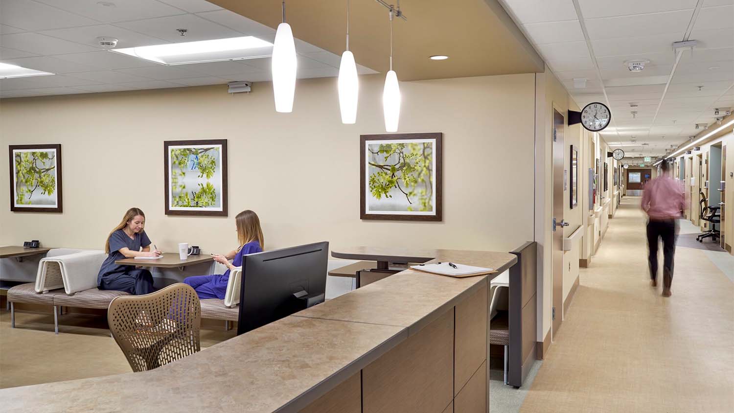 Employee area in the UT Medical Center Heart Hospital by Johnson & Galyon