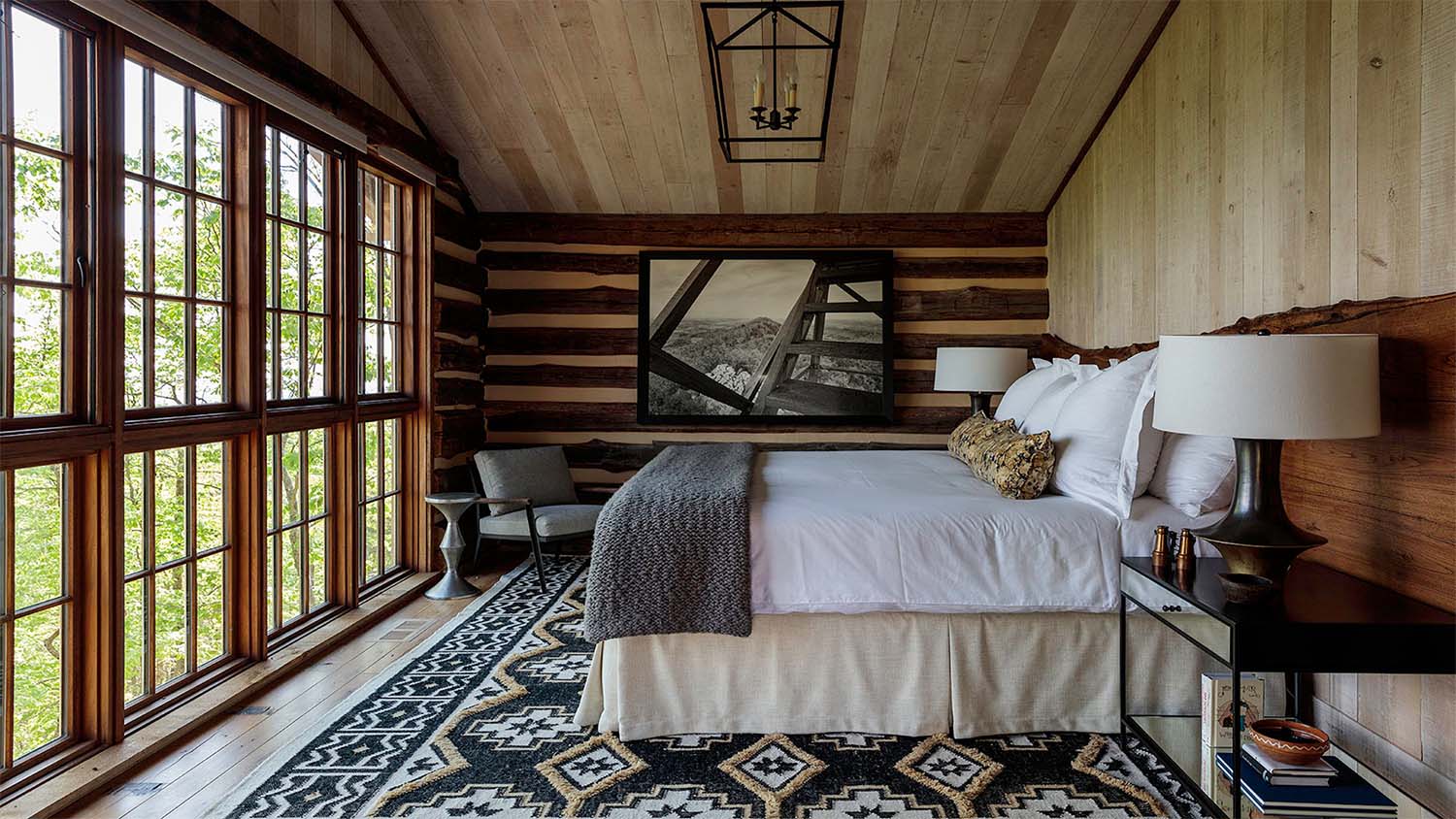 Bedroom at Blackberry Mountain
