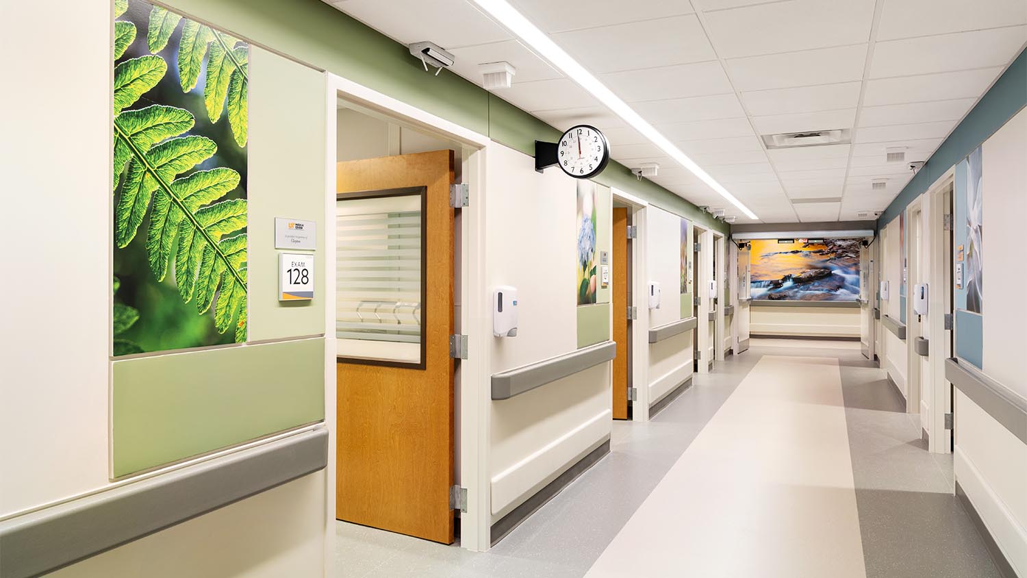 Hallway of The University of Tennessee Medical Center Emergency Dept. Expansion