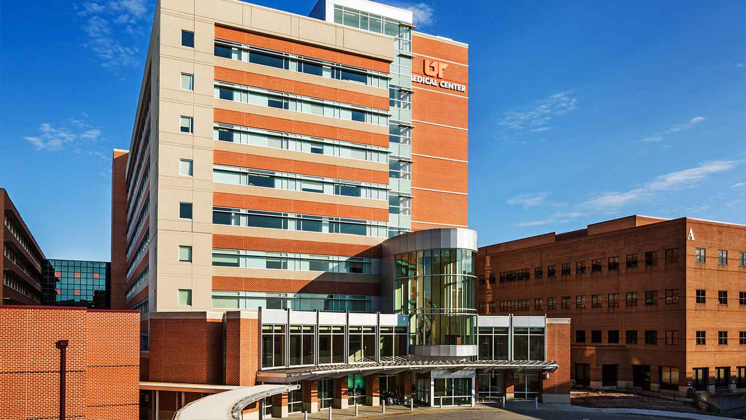 Exterior view of the University of Tennessee Medical Center