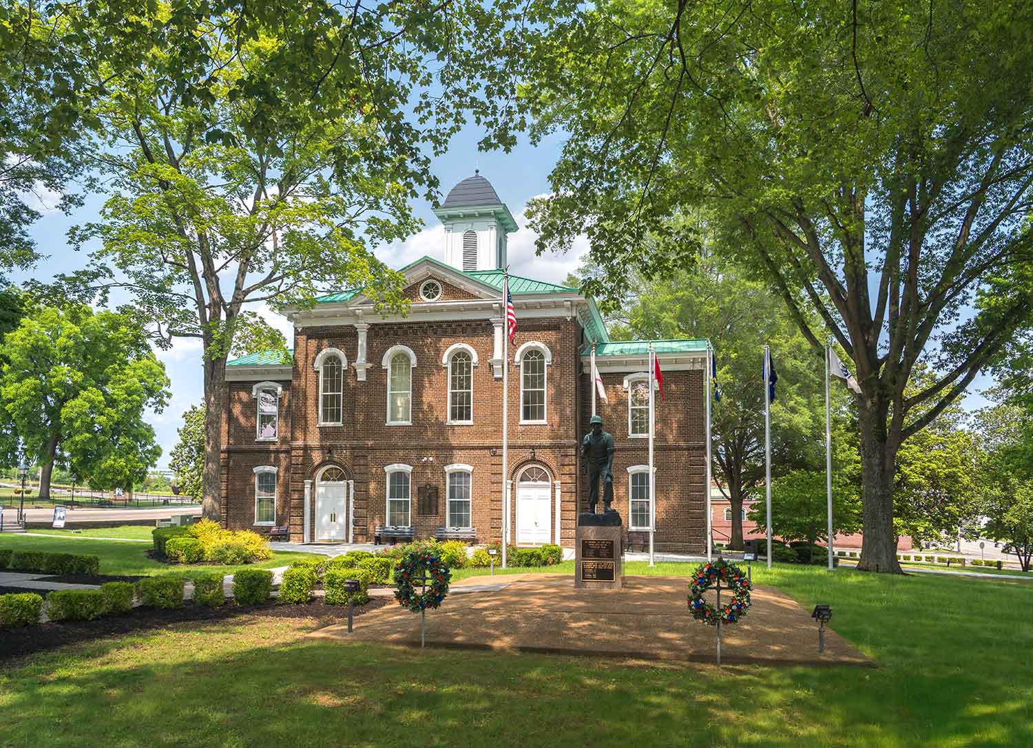 Rear exterior view of the newly renovated Loudon County Courthouse by Johnson & Galyon.