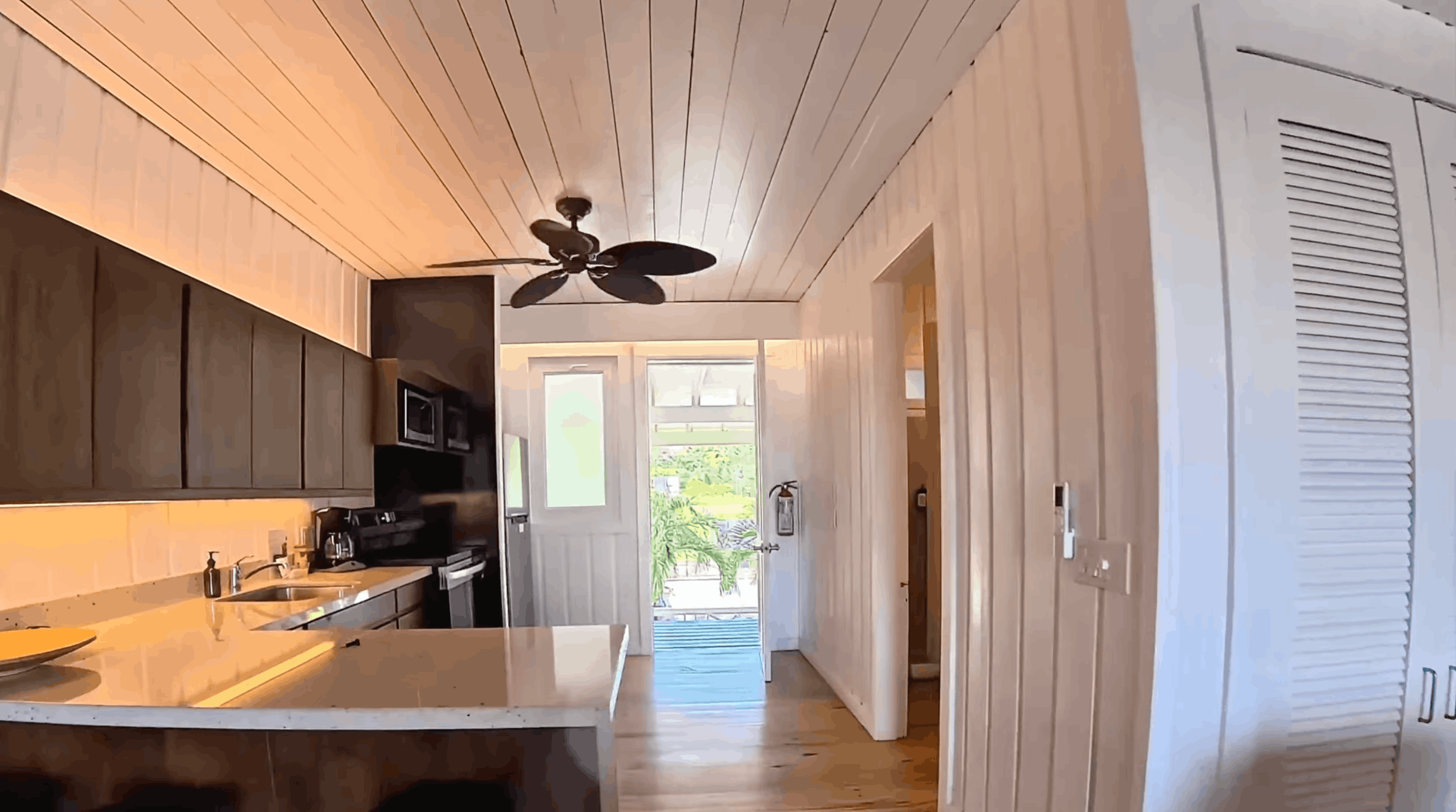 Full kitchen in the studio loft at Barefoot Cay Resort, Roatán, Honduras
