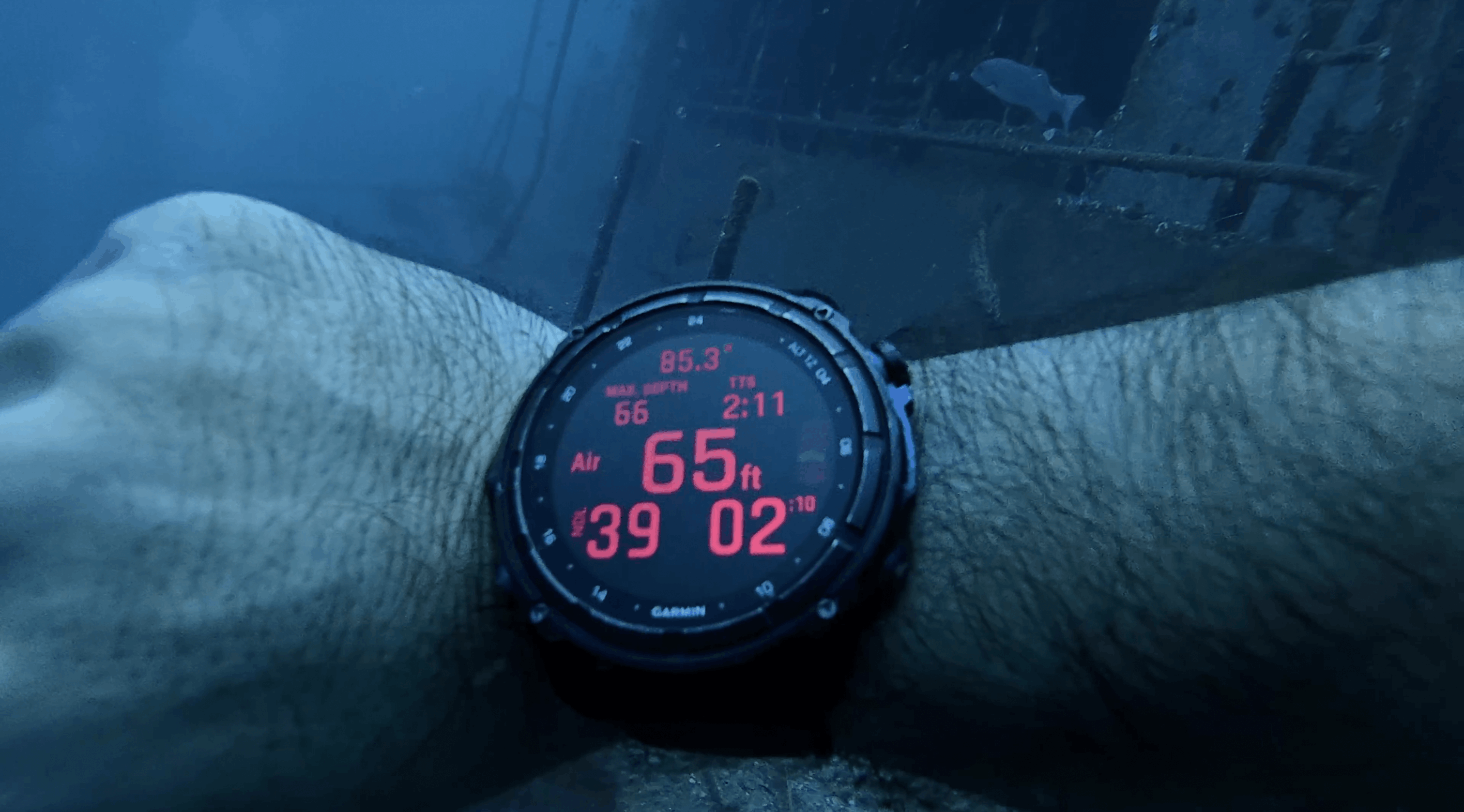 Garmin Descent MK3i reading 65 feet on the HTMS Suphairin wreck, Koh Tao