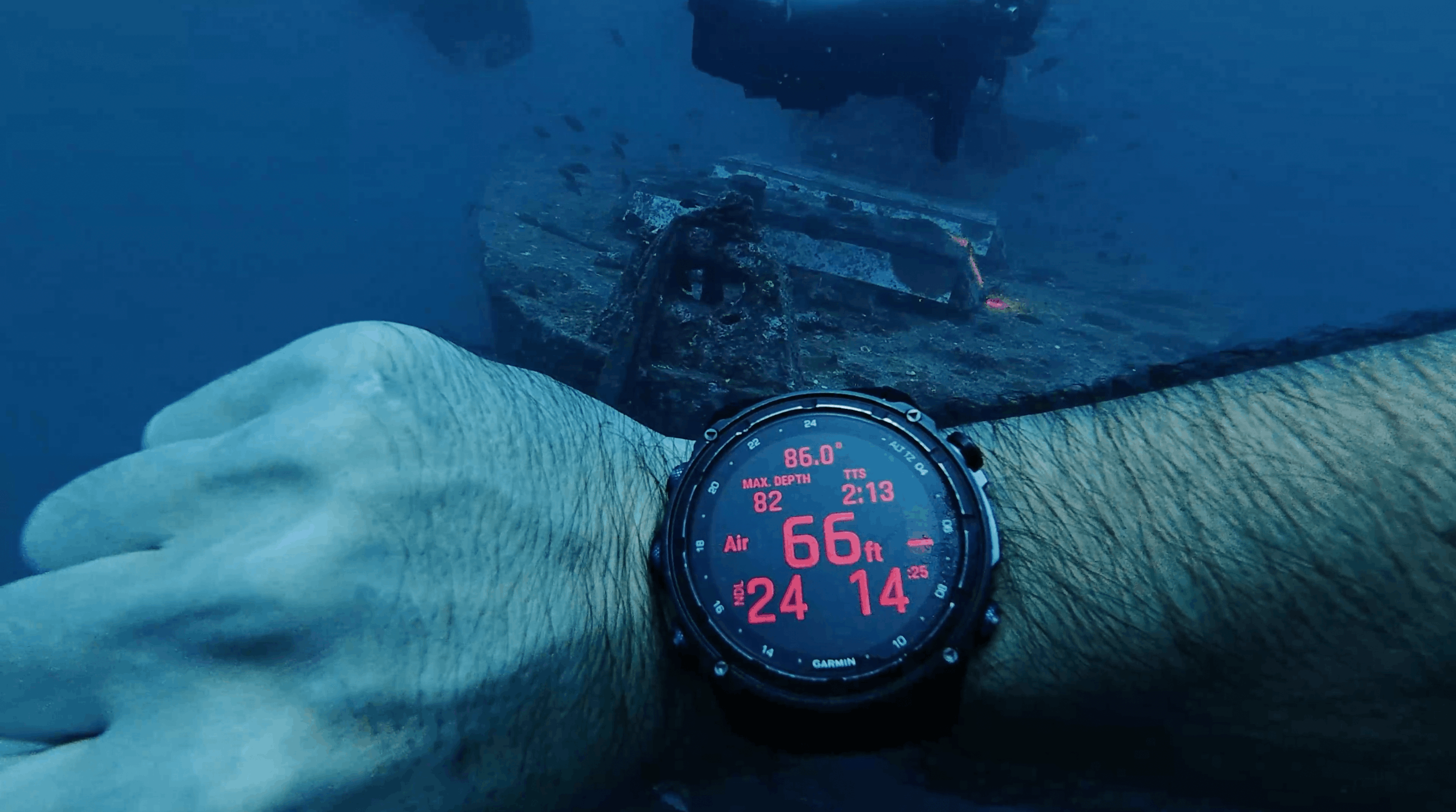 Garmin Descent MK3i reading 66 feet over the HTMS Sattakut, Koh Tao
