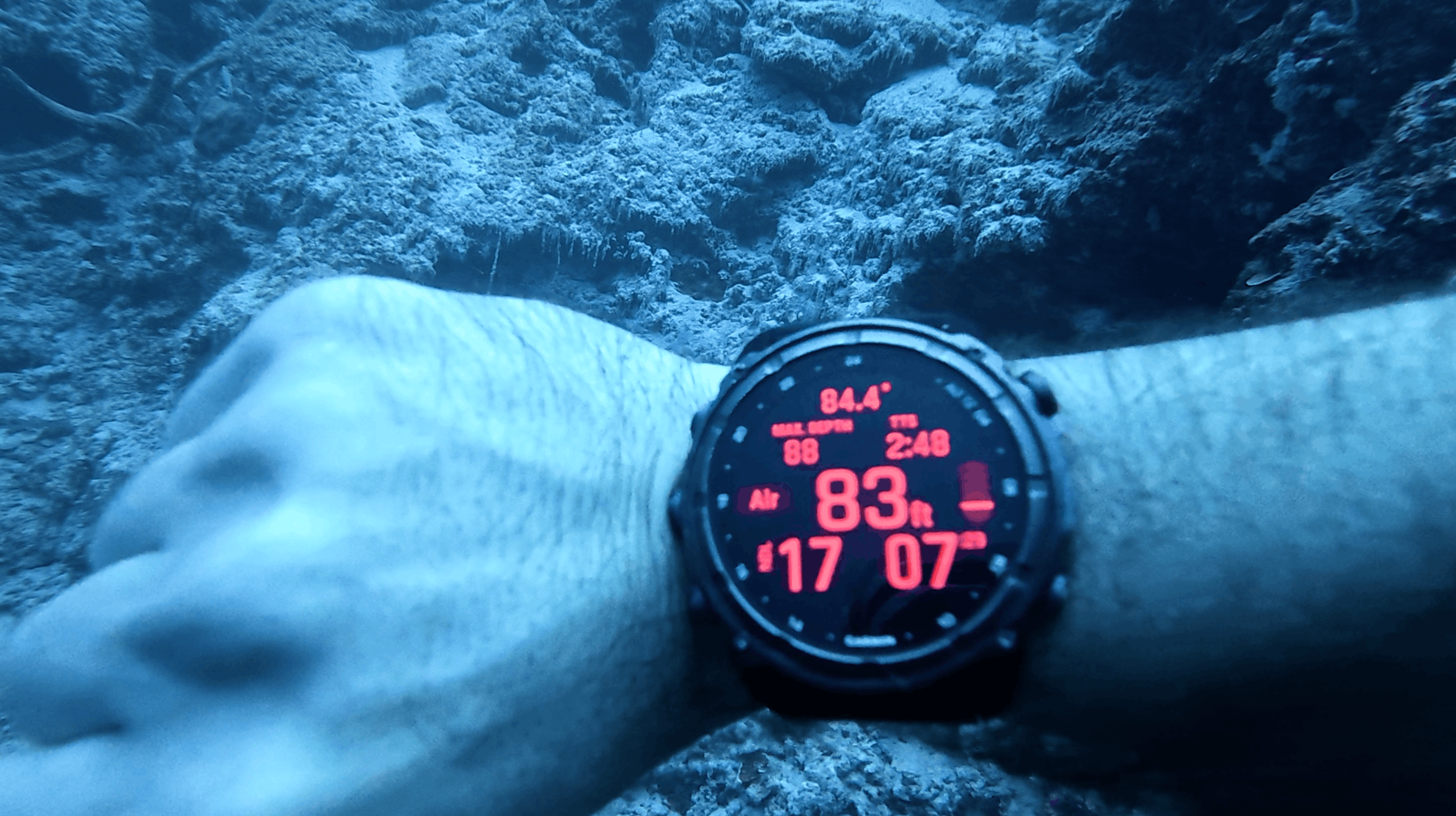 Garmin dive computer reading 83 ft with an 88 ft max depth and 84.4 degrees at Panagsama House Reef, Moalboal, Cebu, Philippines