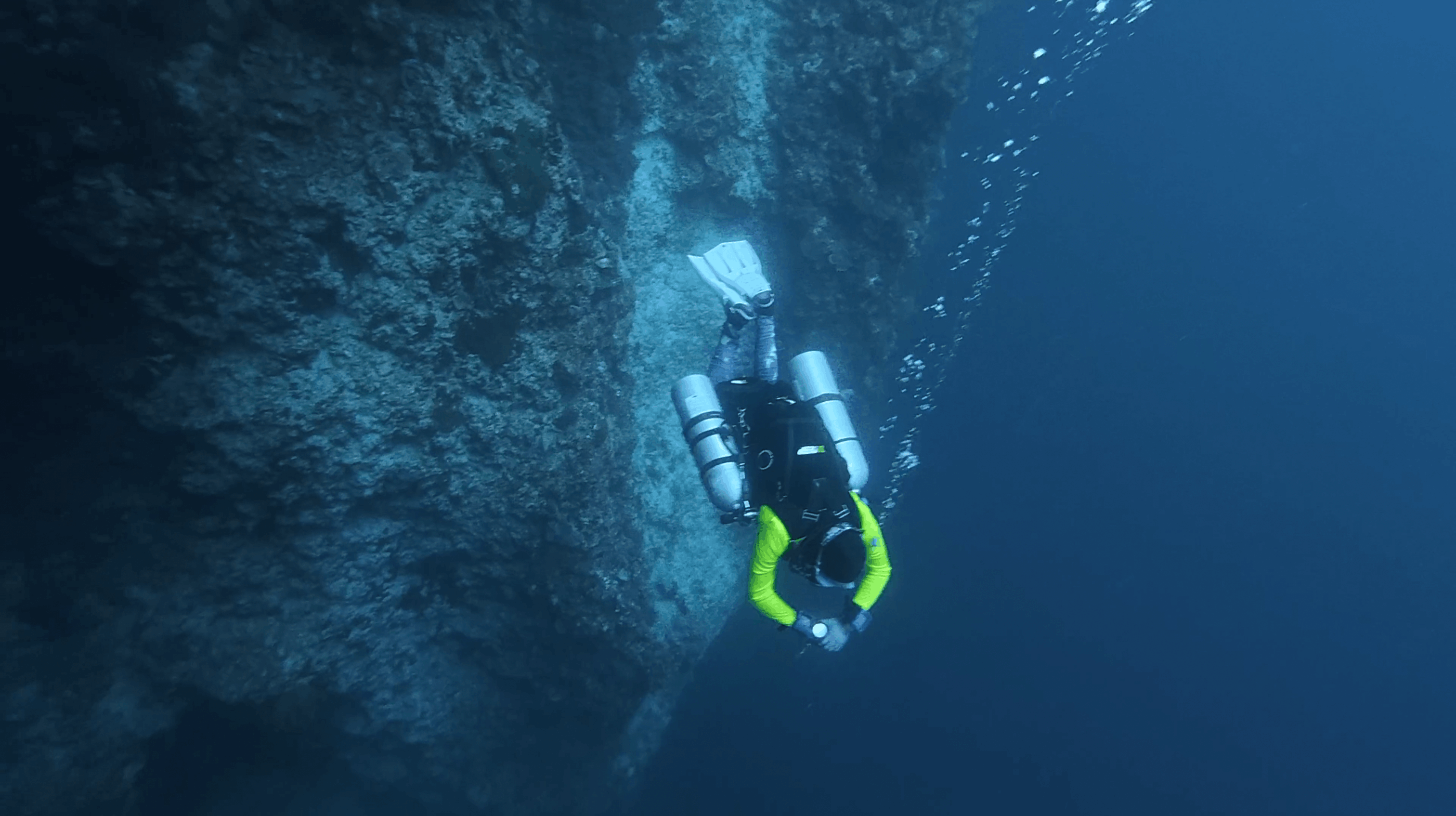 Working down the wall face at Tonga South, Moalboal
