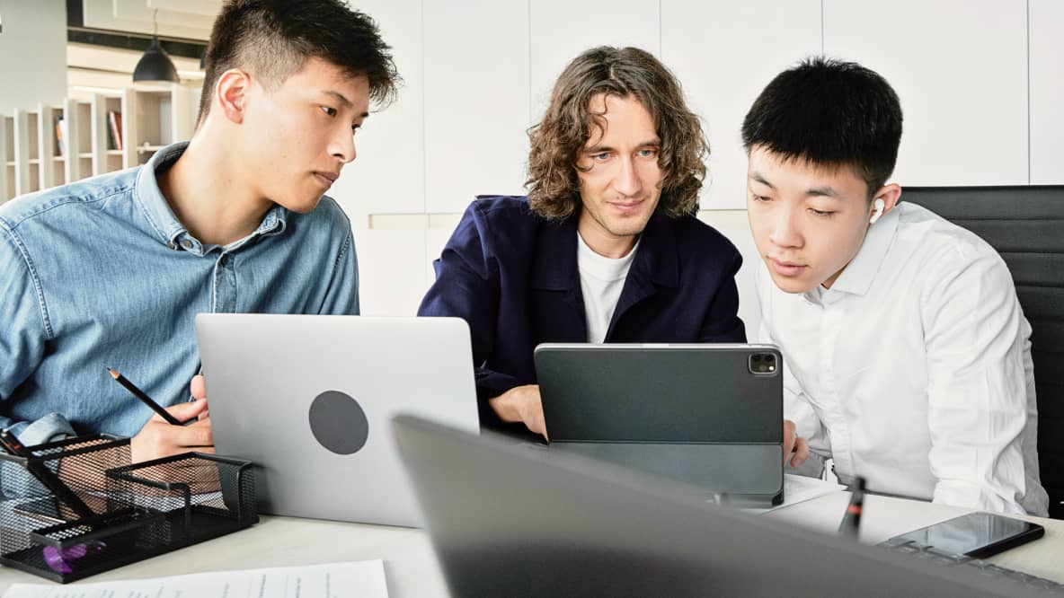 When and why do tech startups require law firms or lawyers?