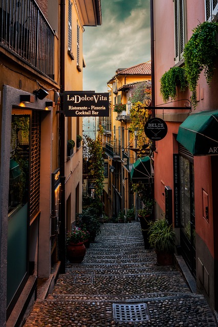 Trastevere cobblestone alley