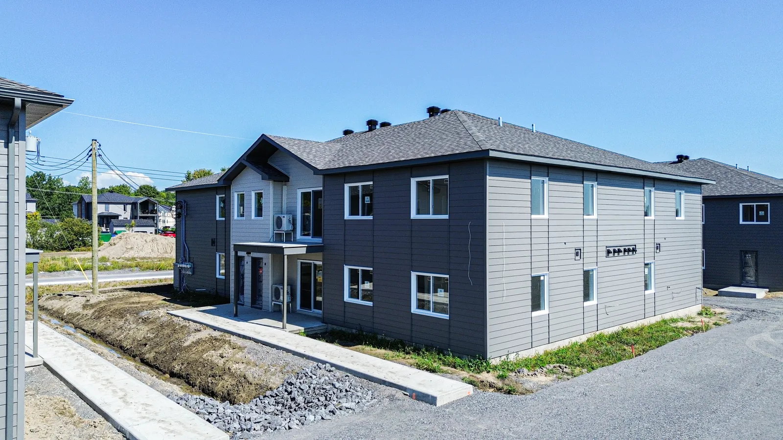 2310 RUE HENRI-MORIN