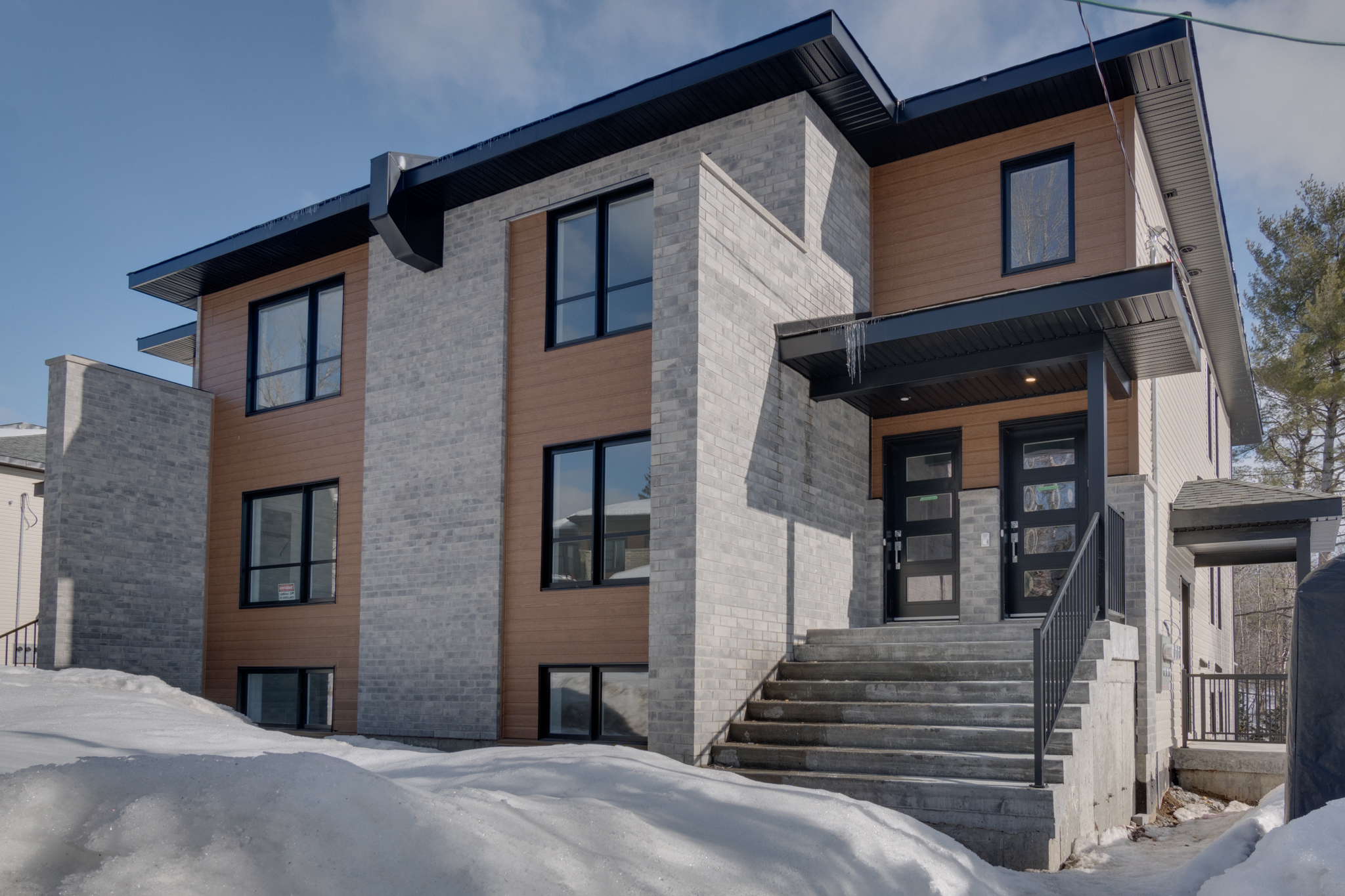 6614 RUE DUVALIÈRE EST