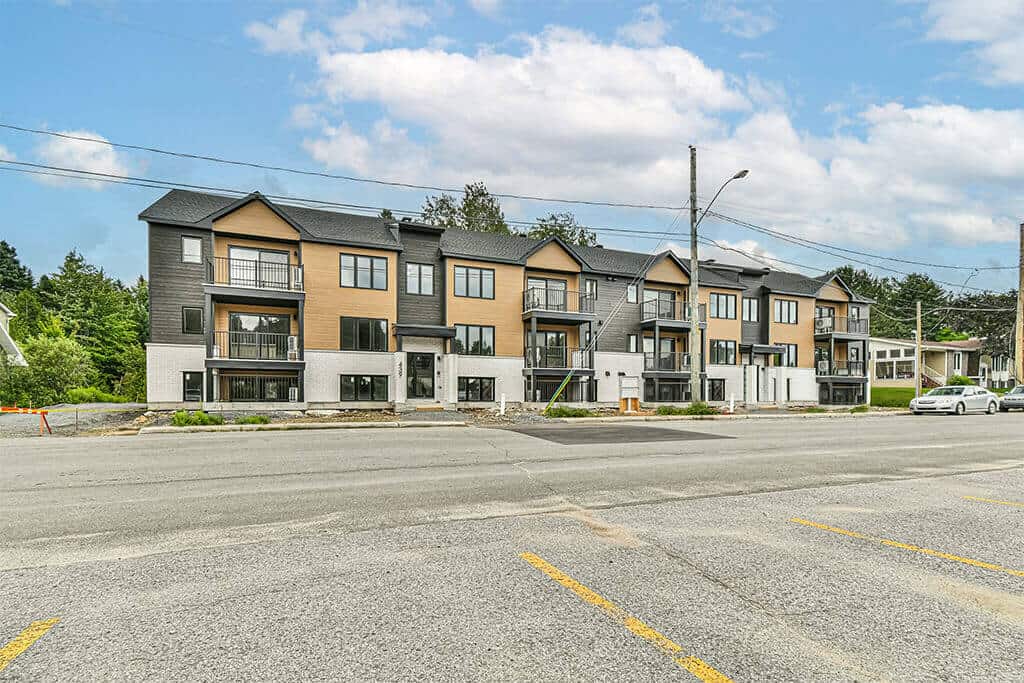 204 | 439 Rue Bellevue, St-Donat de Montcalm
