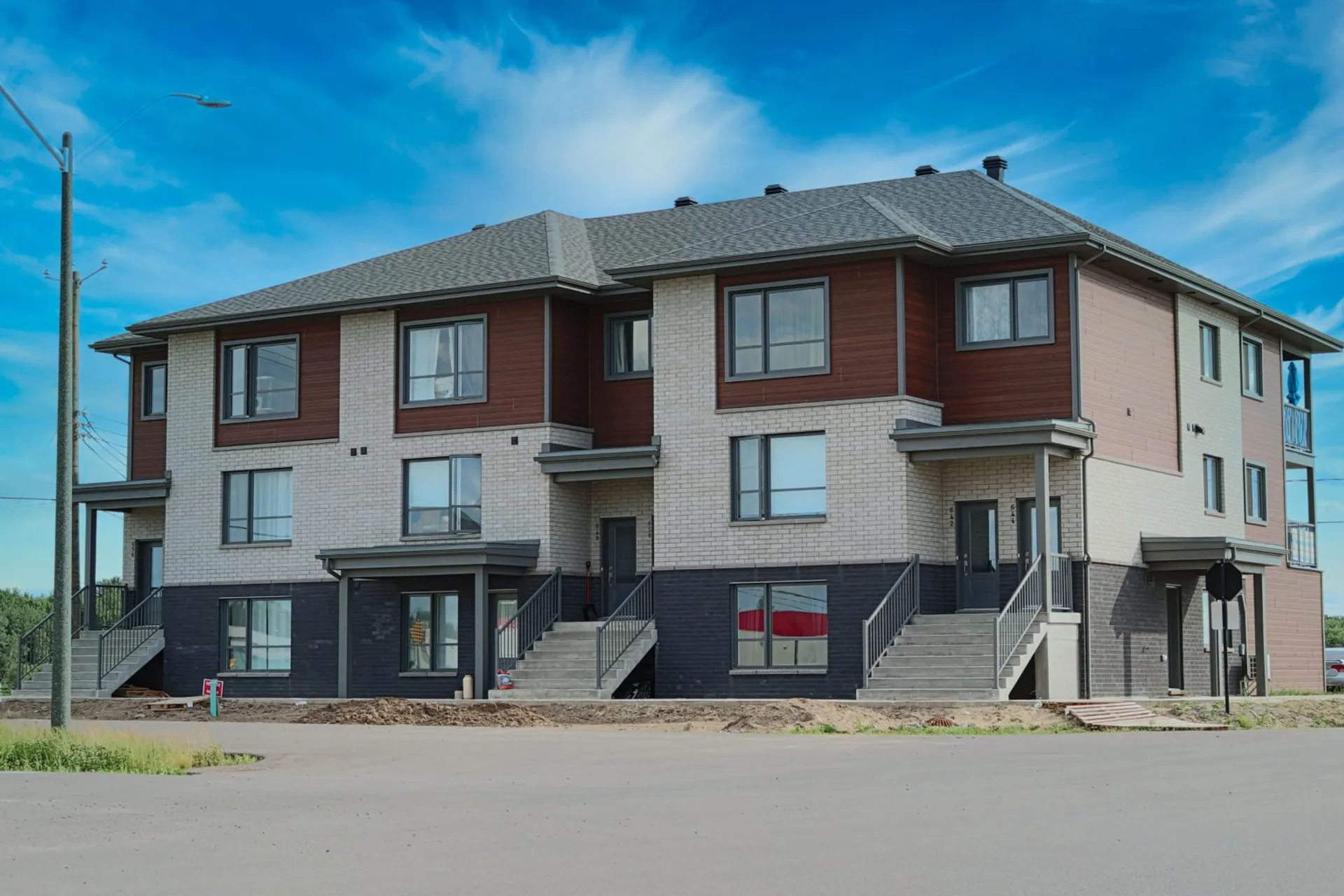 654 BOUL ASSOMPTION OUEST, SAINT CHARLES BORROMEE