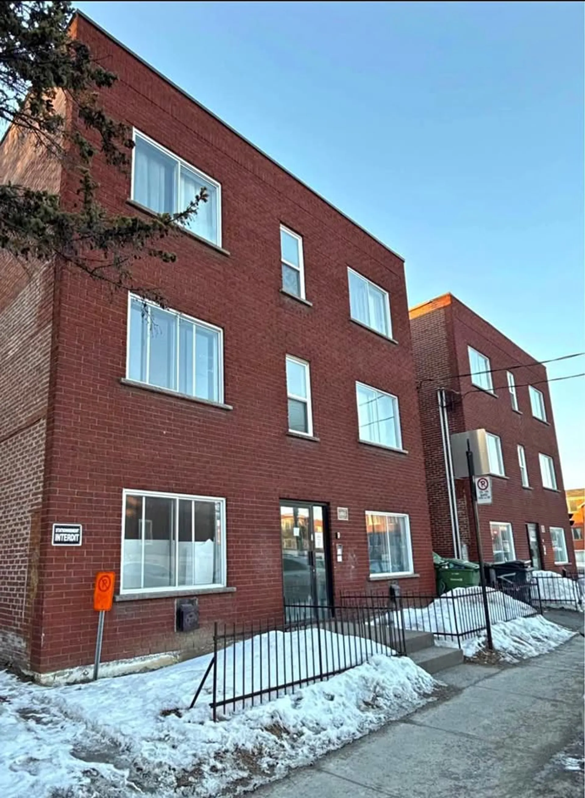 1 - 4015 rue Everett