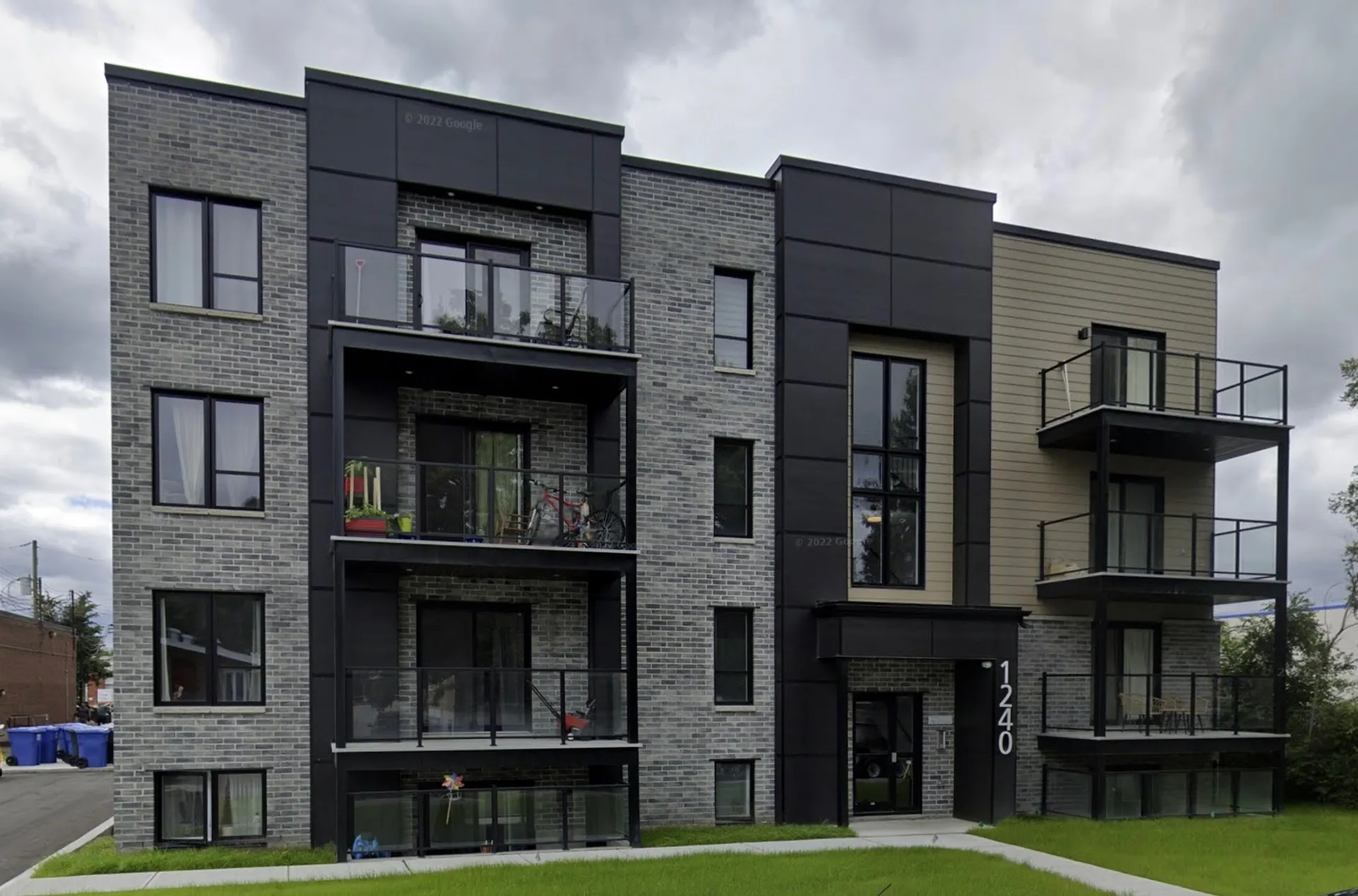 302-1240 12e Avenue, Pointe-aux-Trembles, H1B 3Y7