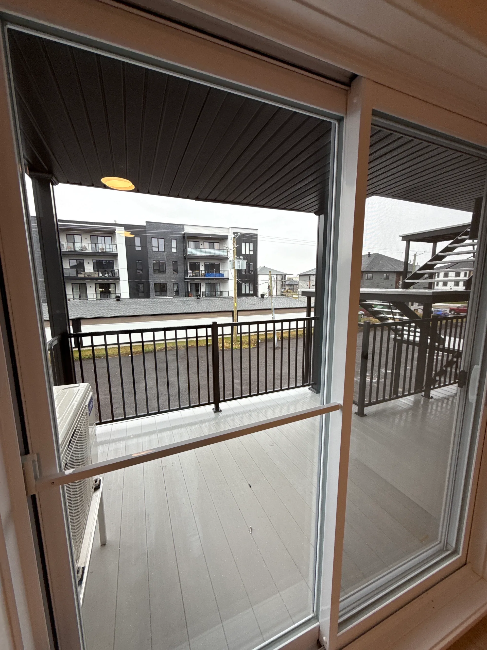 401 | 5 RUE DE L'ELLIPSE