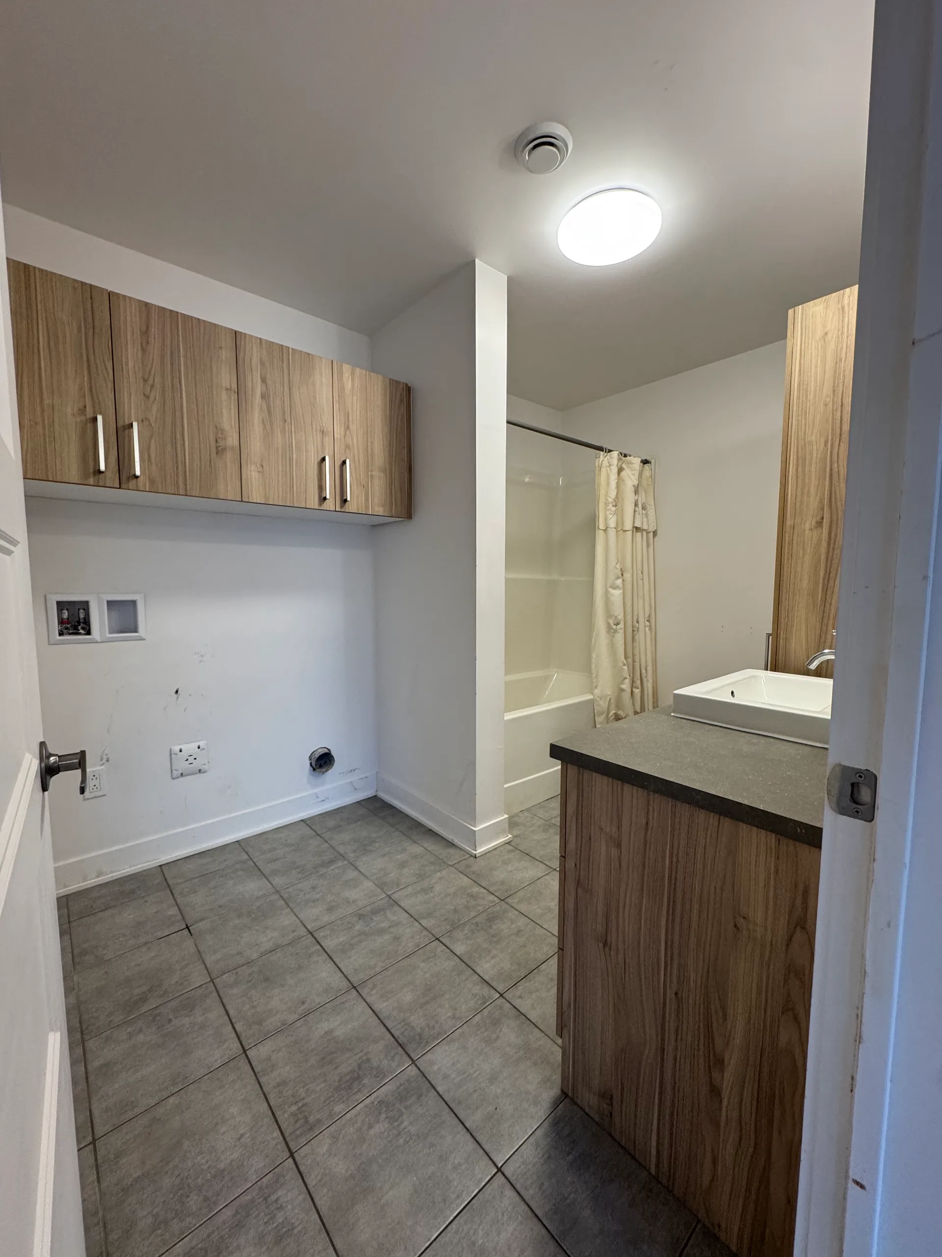 1447 RUE DE LANAUDIERE