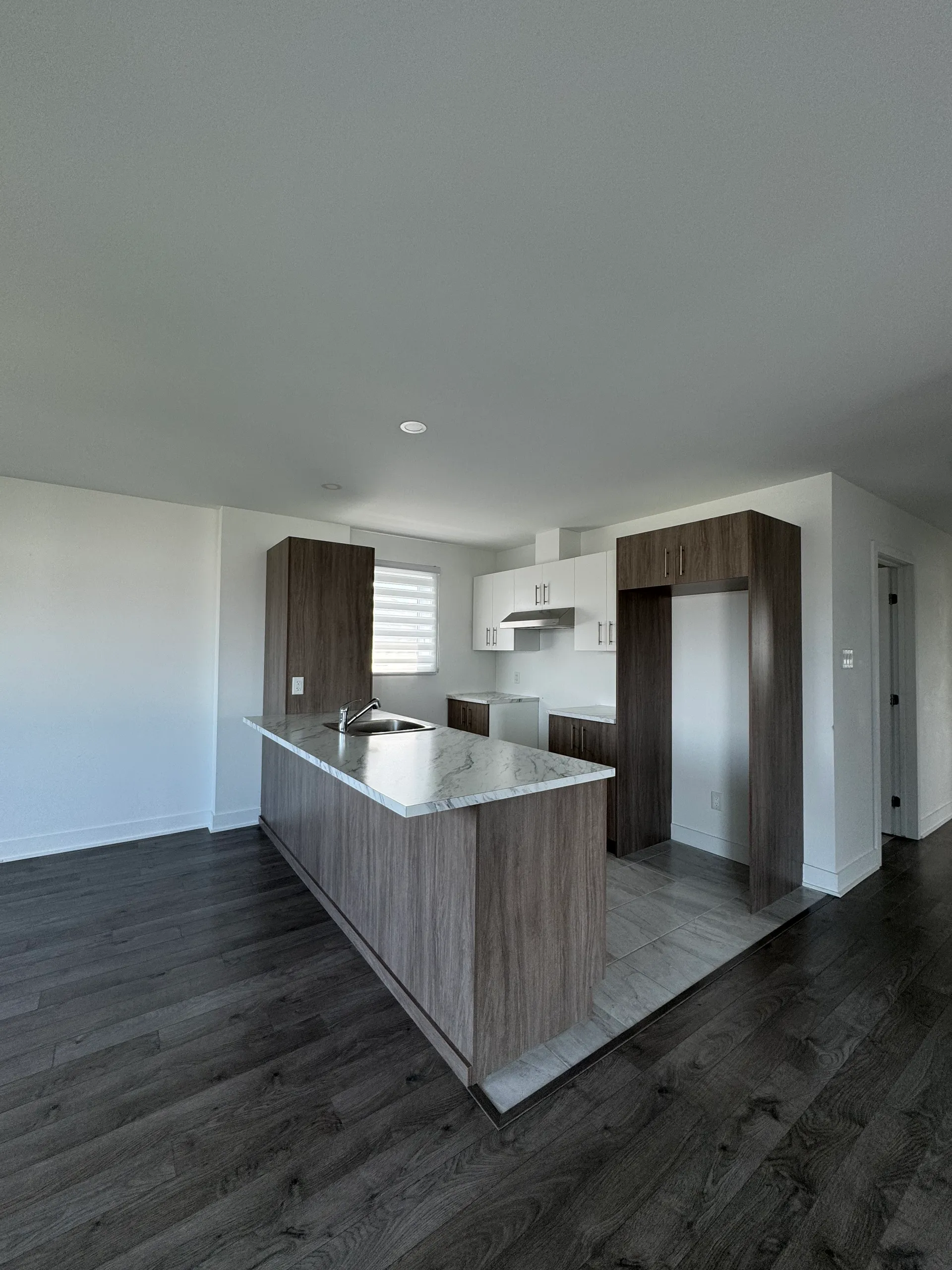 B | 12 RUE ANNA-DUFRESNE