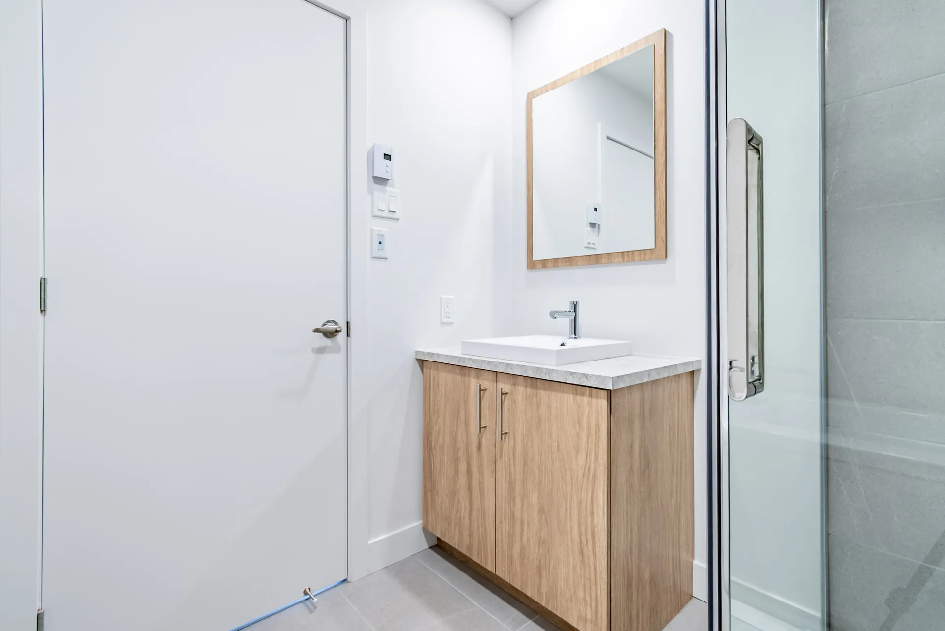 1637 RUE DU VIVANDIER