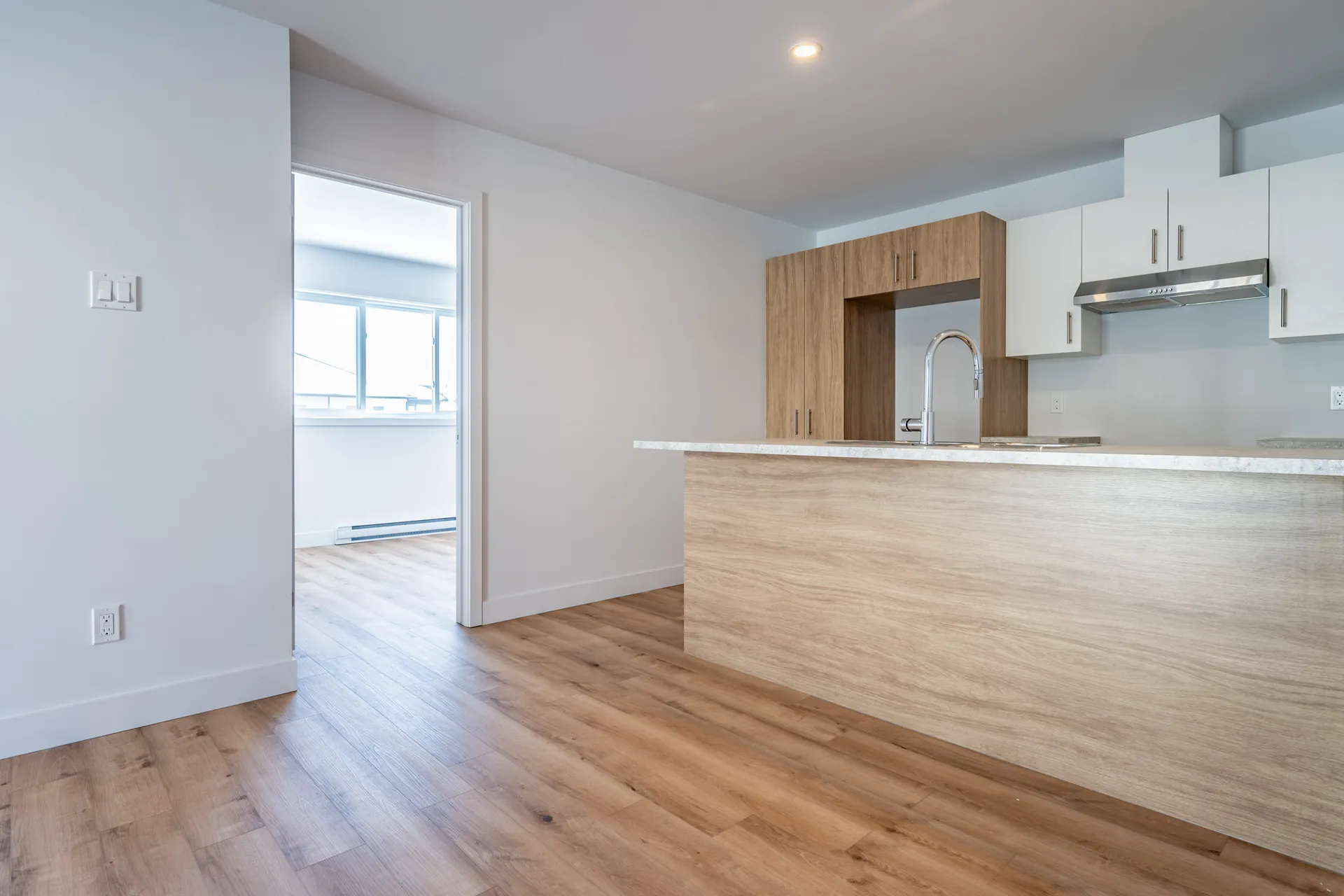 2073 RUE GRIMARD