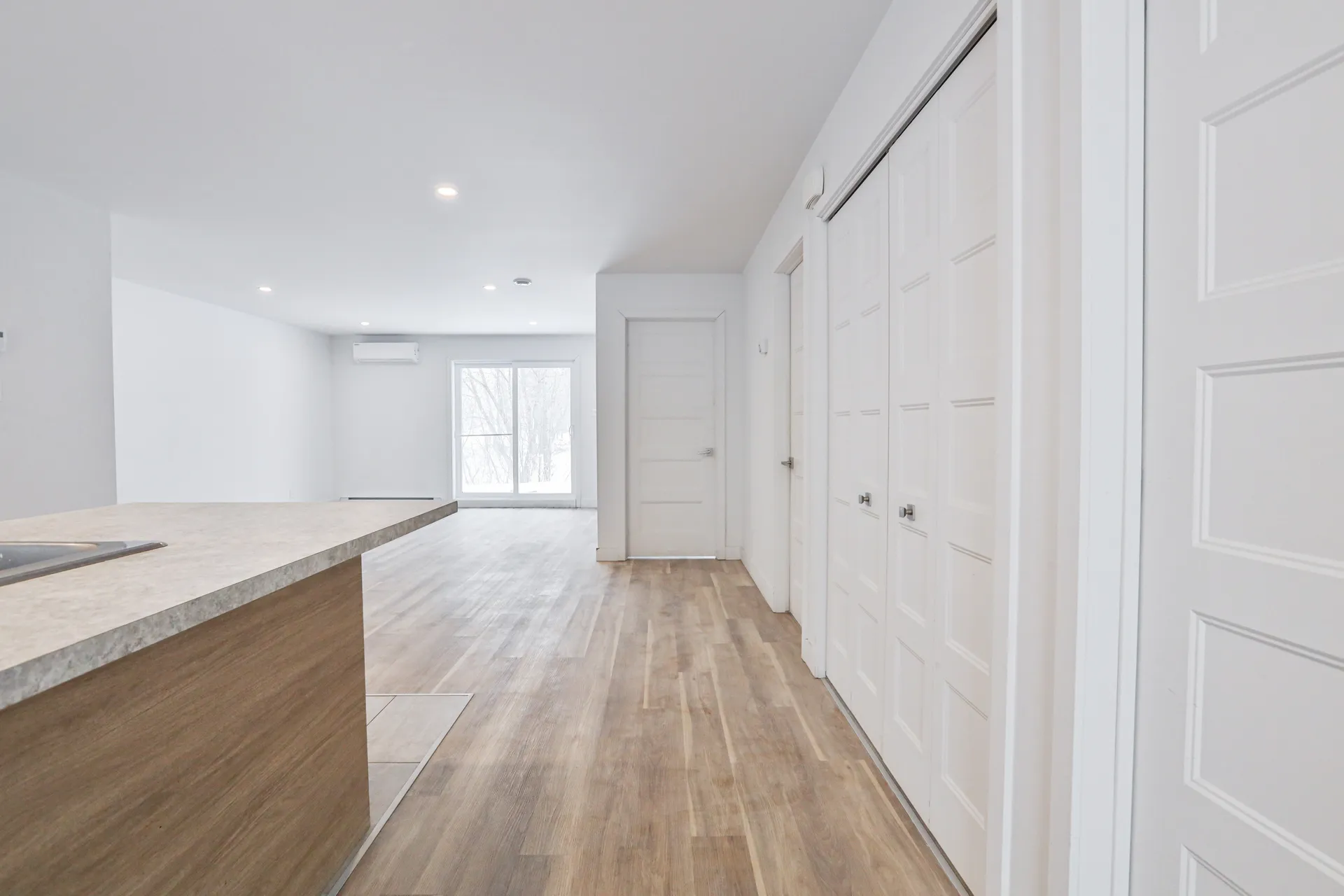 D | 55 RUE DES LILAS