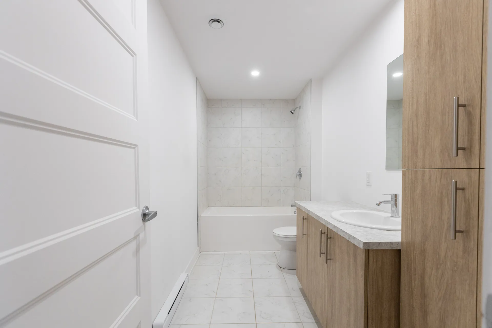 202 | 425 RUE PRINCIPALE