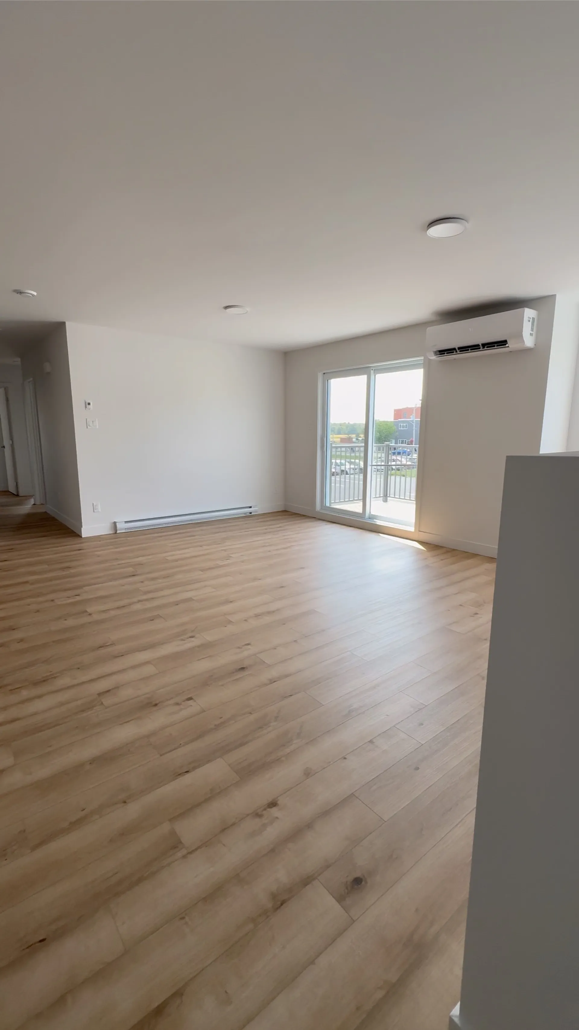 2300 RUE HENRI-MORIN