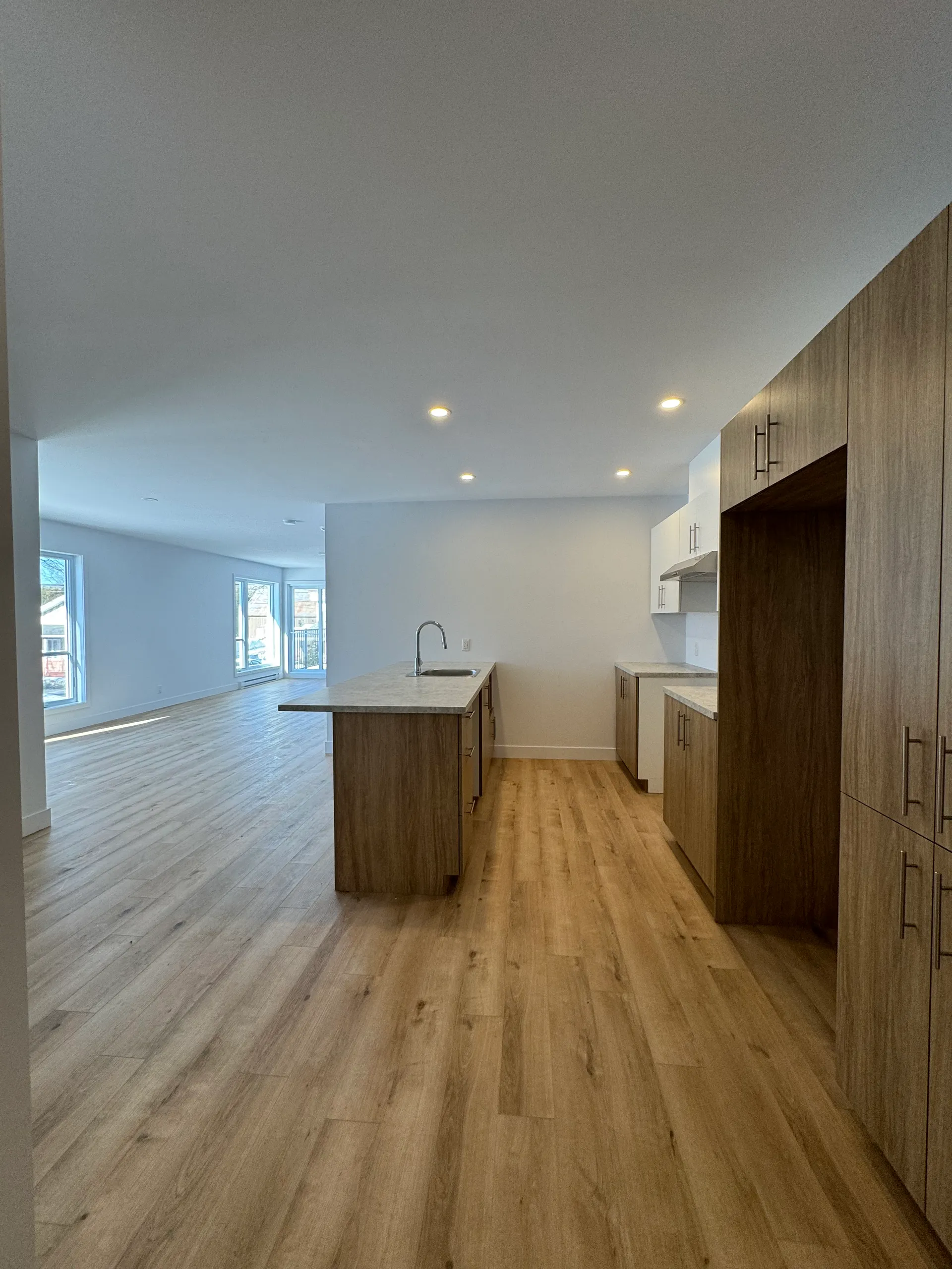 201 | 435 RUE PRINCIPALE