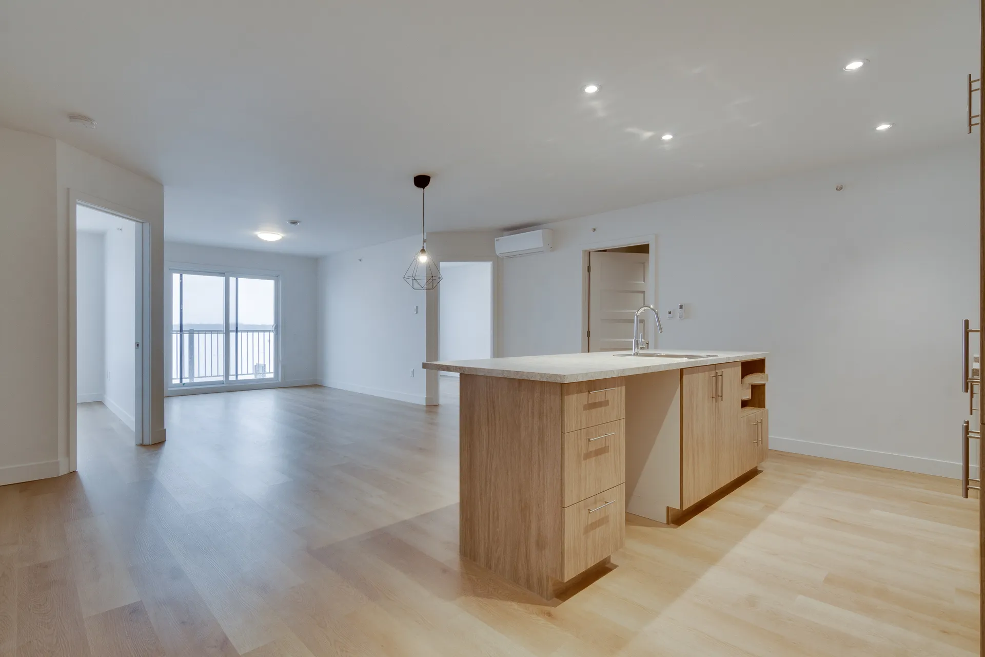 207 | 700 RUE FLAVIE-POIRIER