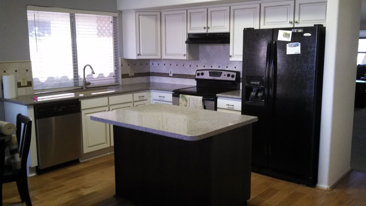 Old Oak to Modern Two-Tone Kitchen