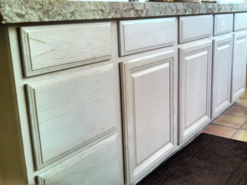 Whitewashed Oak to Rustic Alder