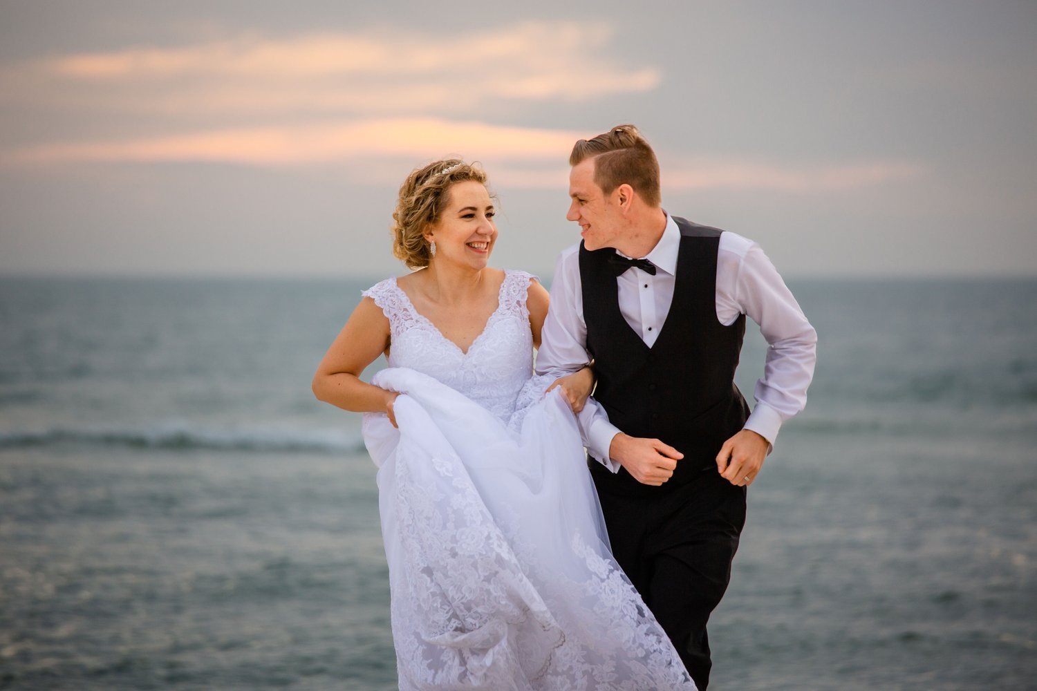 Bride portrait wedding photography - Florida wedding videographer Mile 1 Media