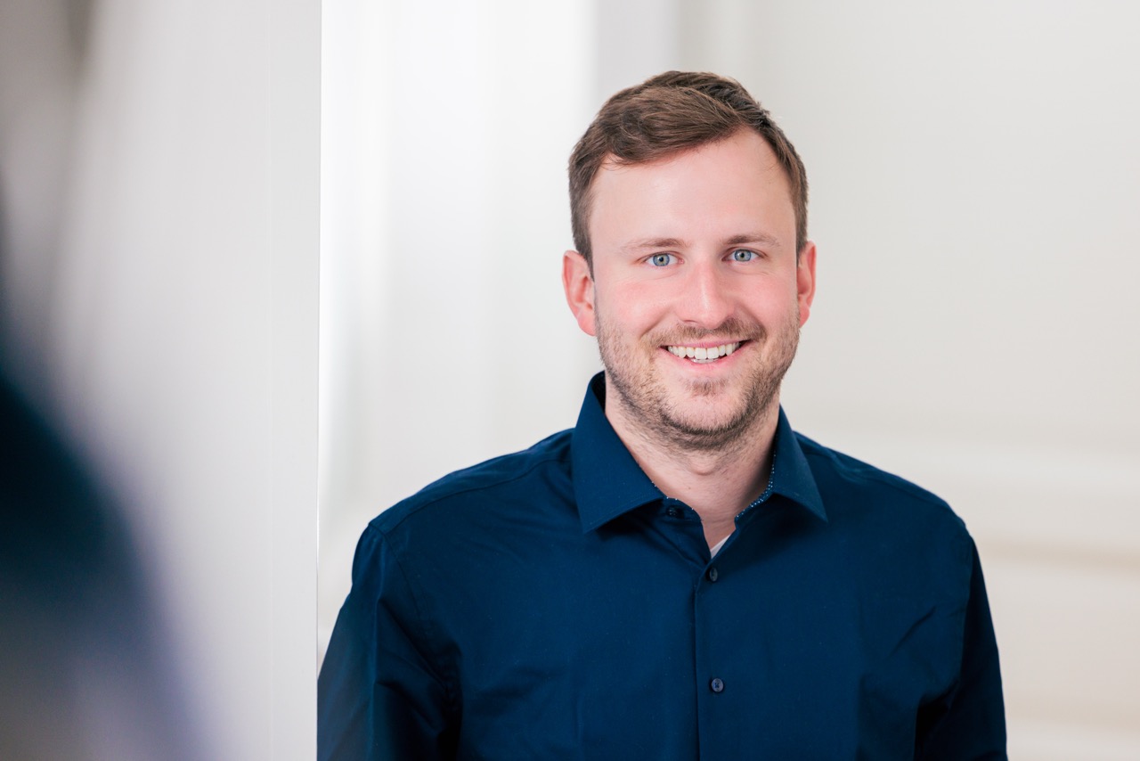 Portraitbild Nils Niewiera