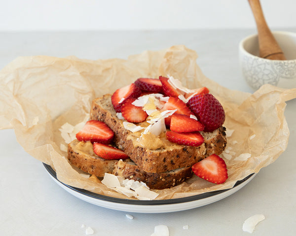 Peanut Butter Berry Toast - BARE Lean Vegetarian