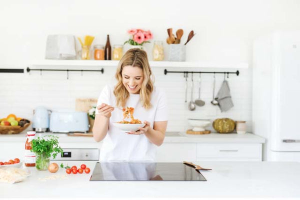 Leah Itsines In Her Kitchen