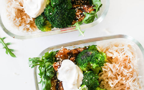 BBQ chicken sesame meal prep bowl recipe by leah itsines