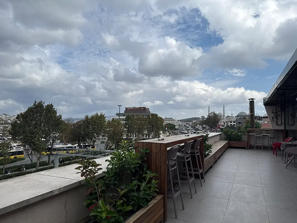 Istanbul Offsite - Dachterasse