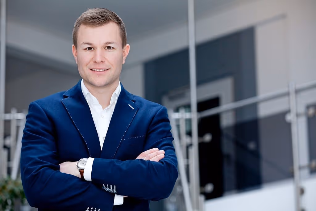 Shopbetreiber im Talk – Dennis Stefan von metallbau-onlineshop | Steireif GmbH