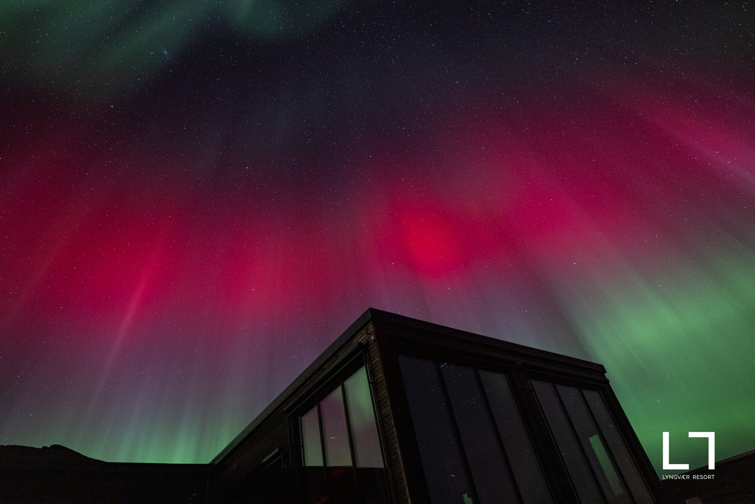 Lodges-Aurora-Lyngvar-resort-2024-logo