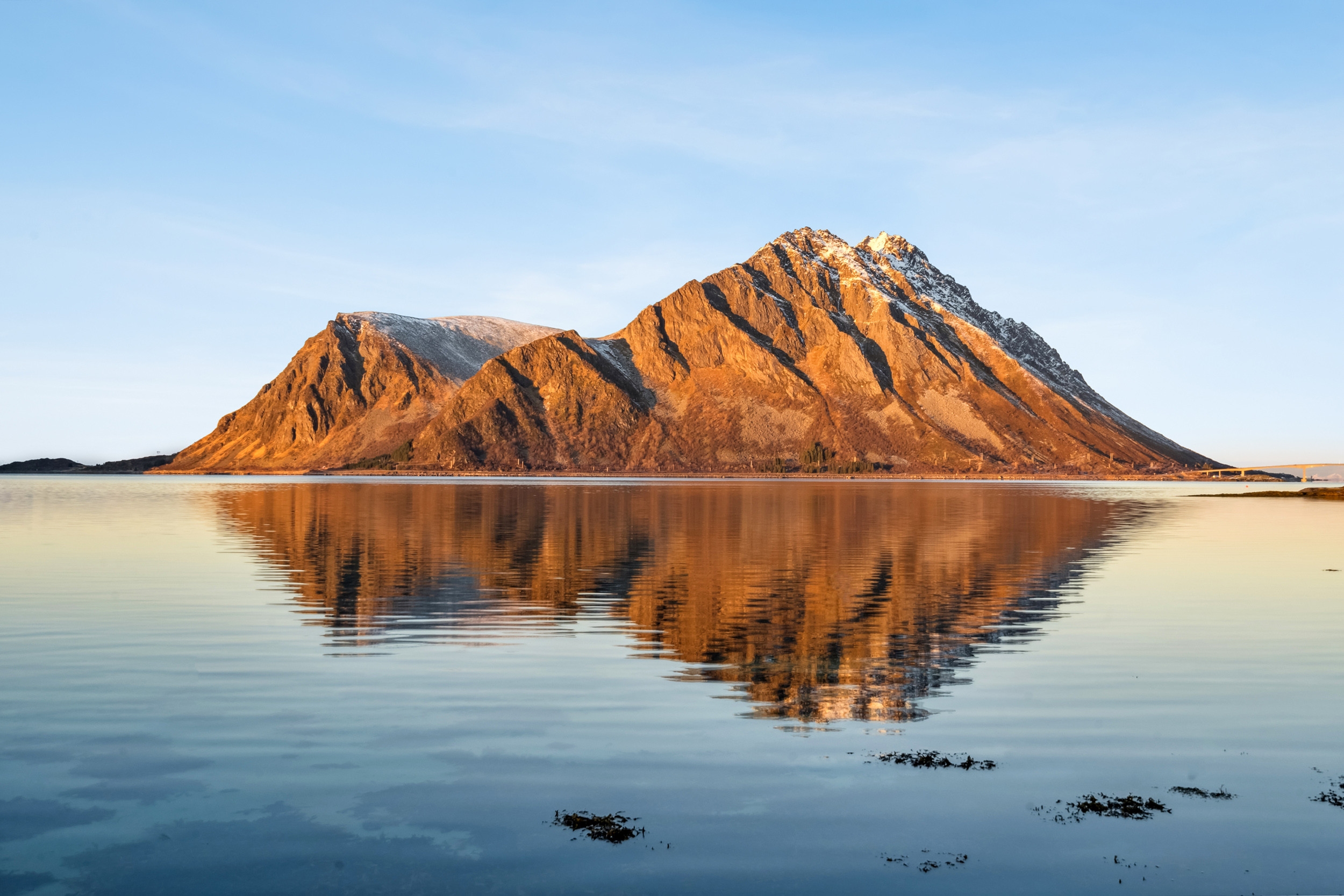 Winter-light-lyngvr-lowRes