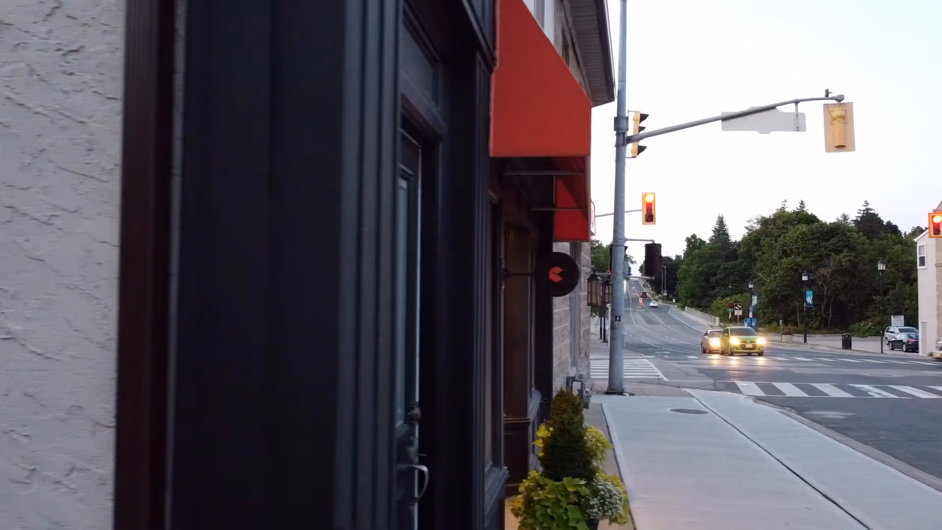 Capture Studio Waterdown/Hamilton Office on Dundas Street/HWY 5