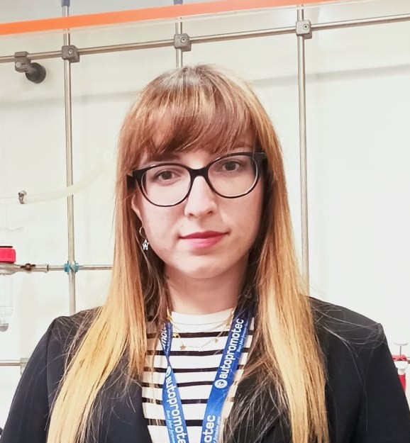 [headshot] image of customer (for a grocery store)