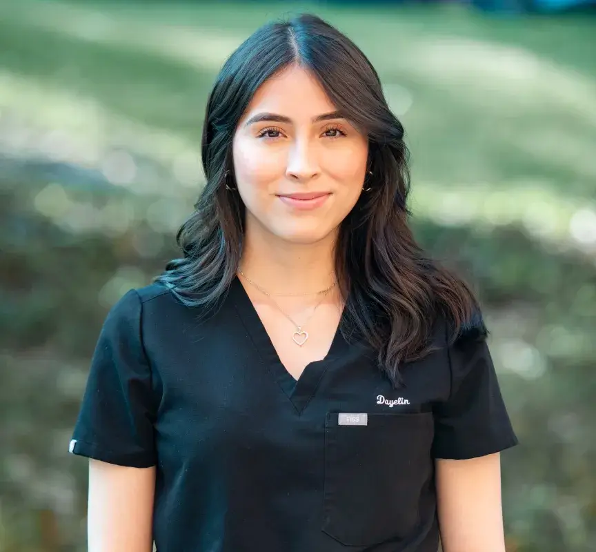 Dayelin Villal Dental Assistant at Cara dental - Headshot