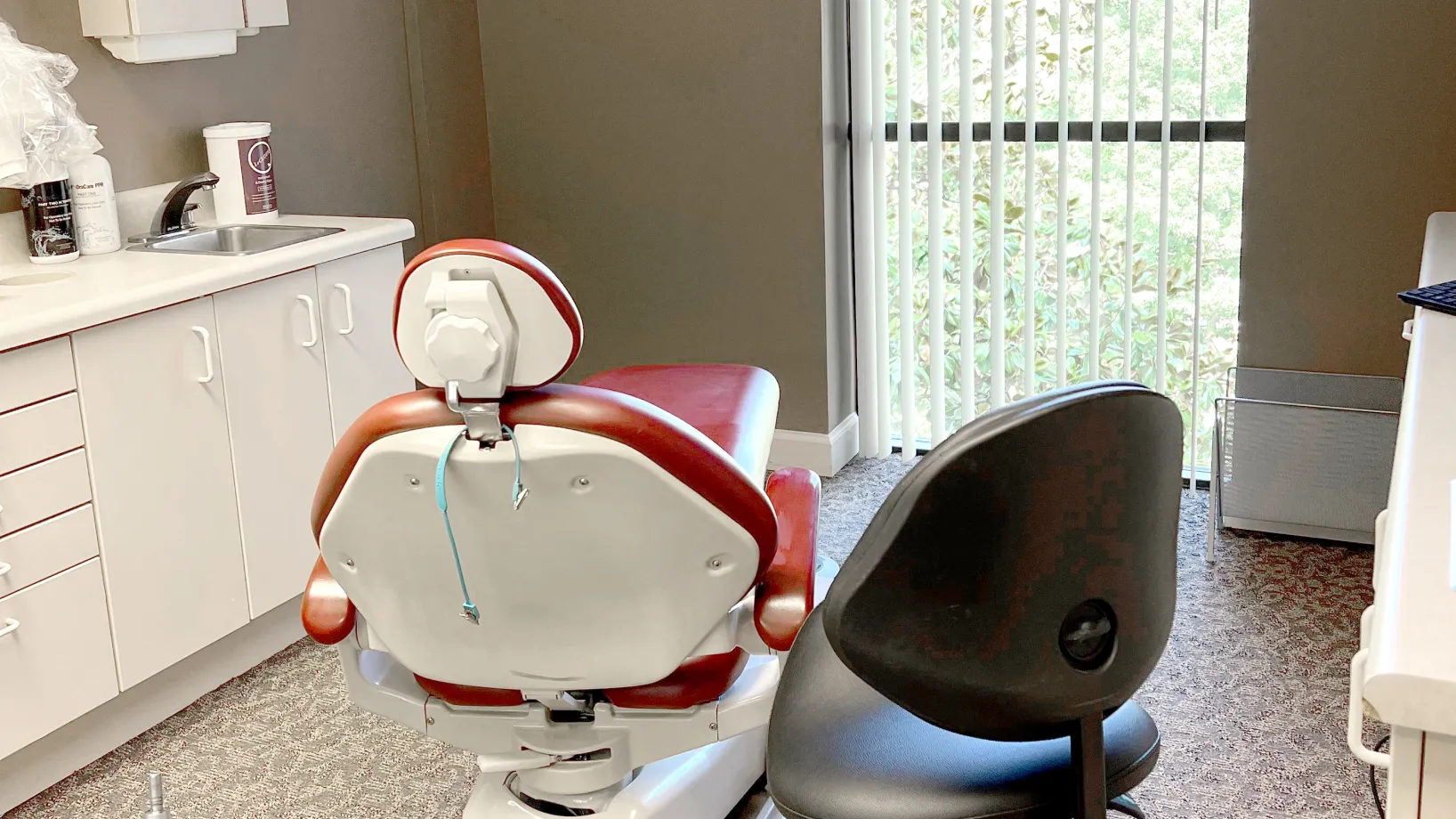 Cara Dental dental chair