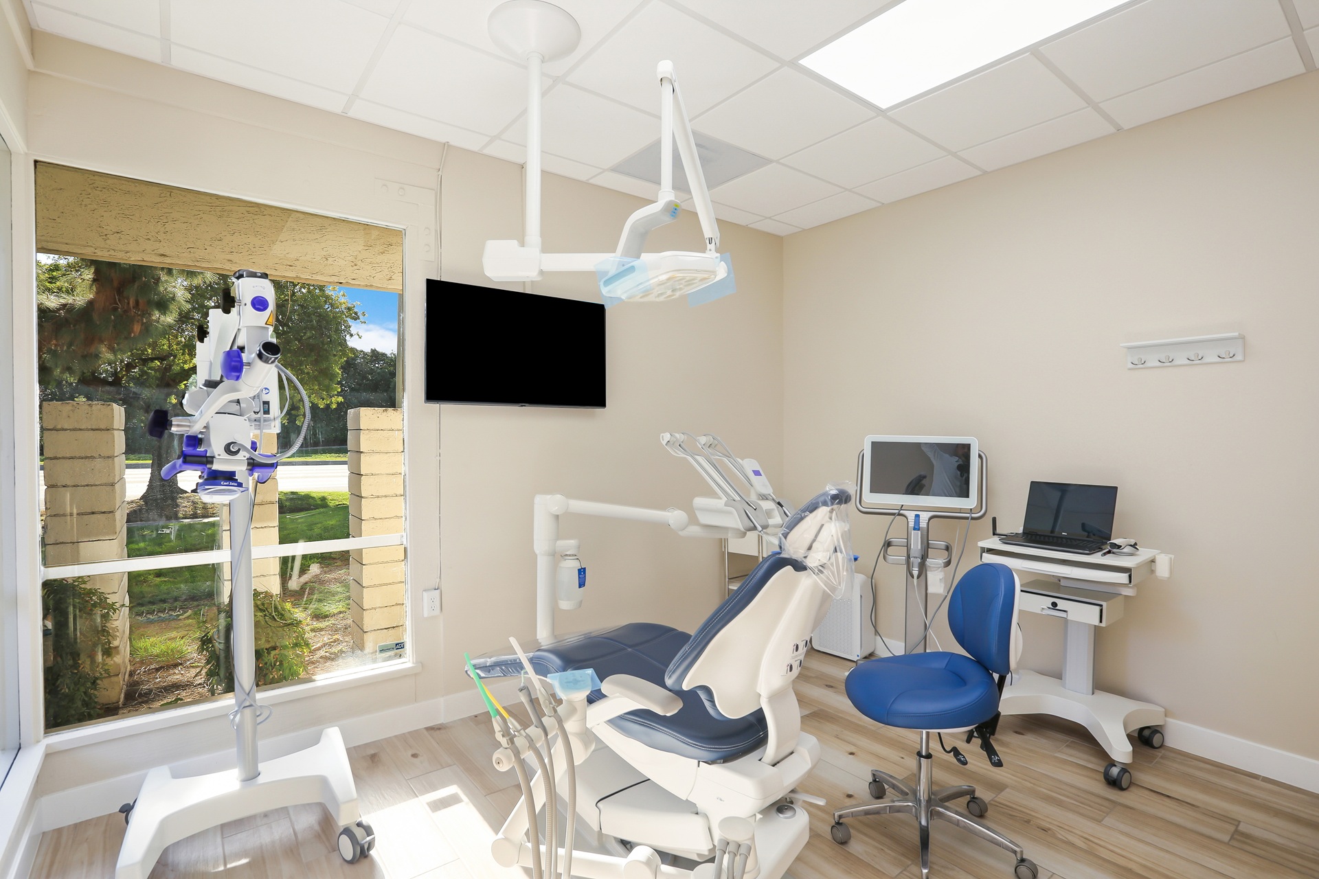 All-Tissue Laser Therapy in Irvine, CA