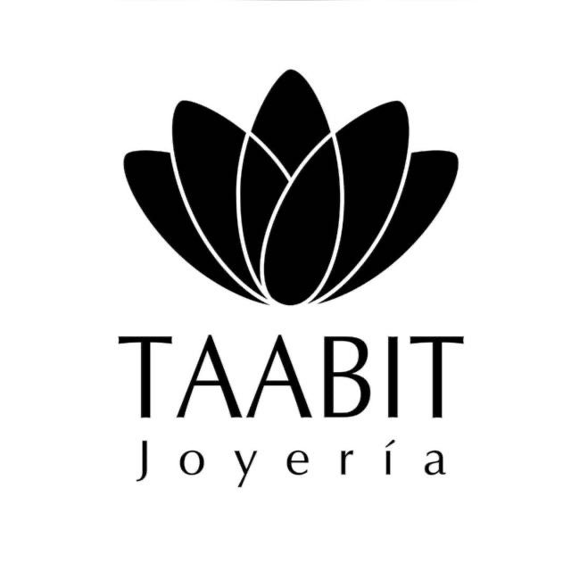 image of travel tips for a travel tech