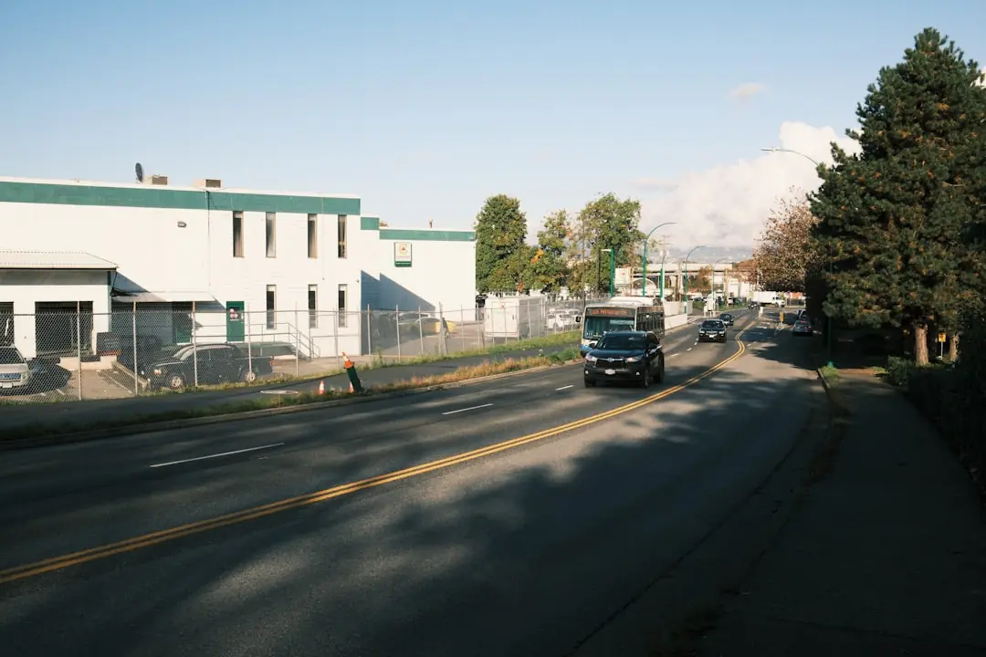 Benefits of Full-Service Long-Distance Moving in Redmond