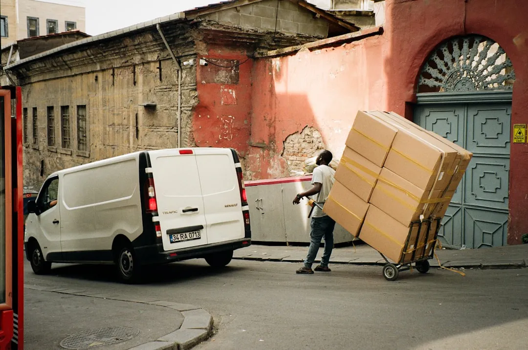 Get Your Gear: Licensed Moving Supplies Stores in Bellevue, Kirkland, Redmond, and Woodinville
