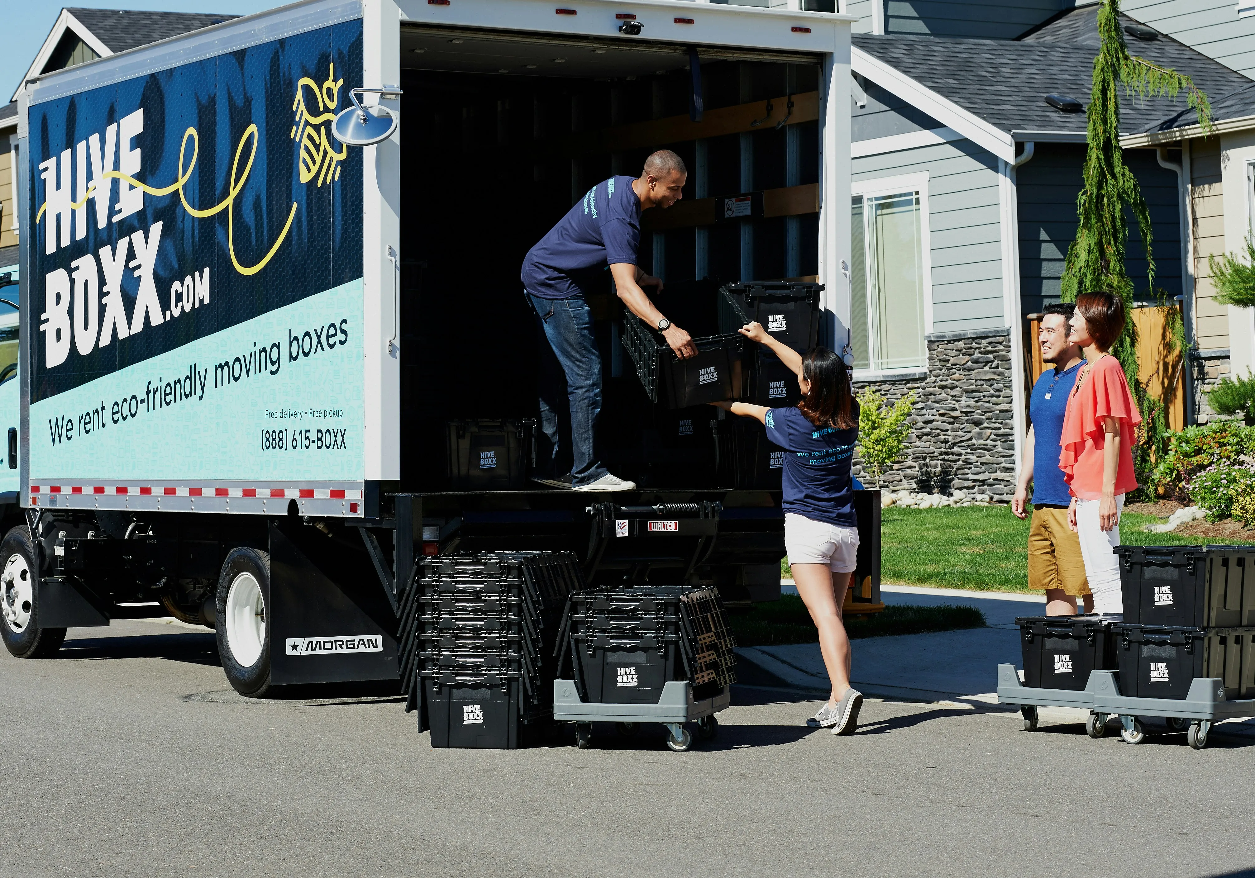 Helping Elders Move: Essential Tips for a Smooth Transition