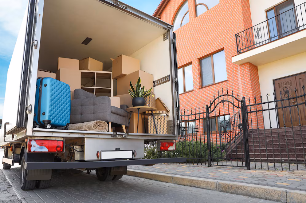 How Our Moving Packers Simplify Residential Moves