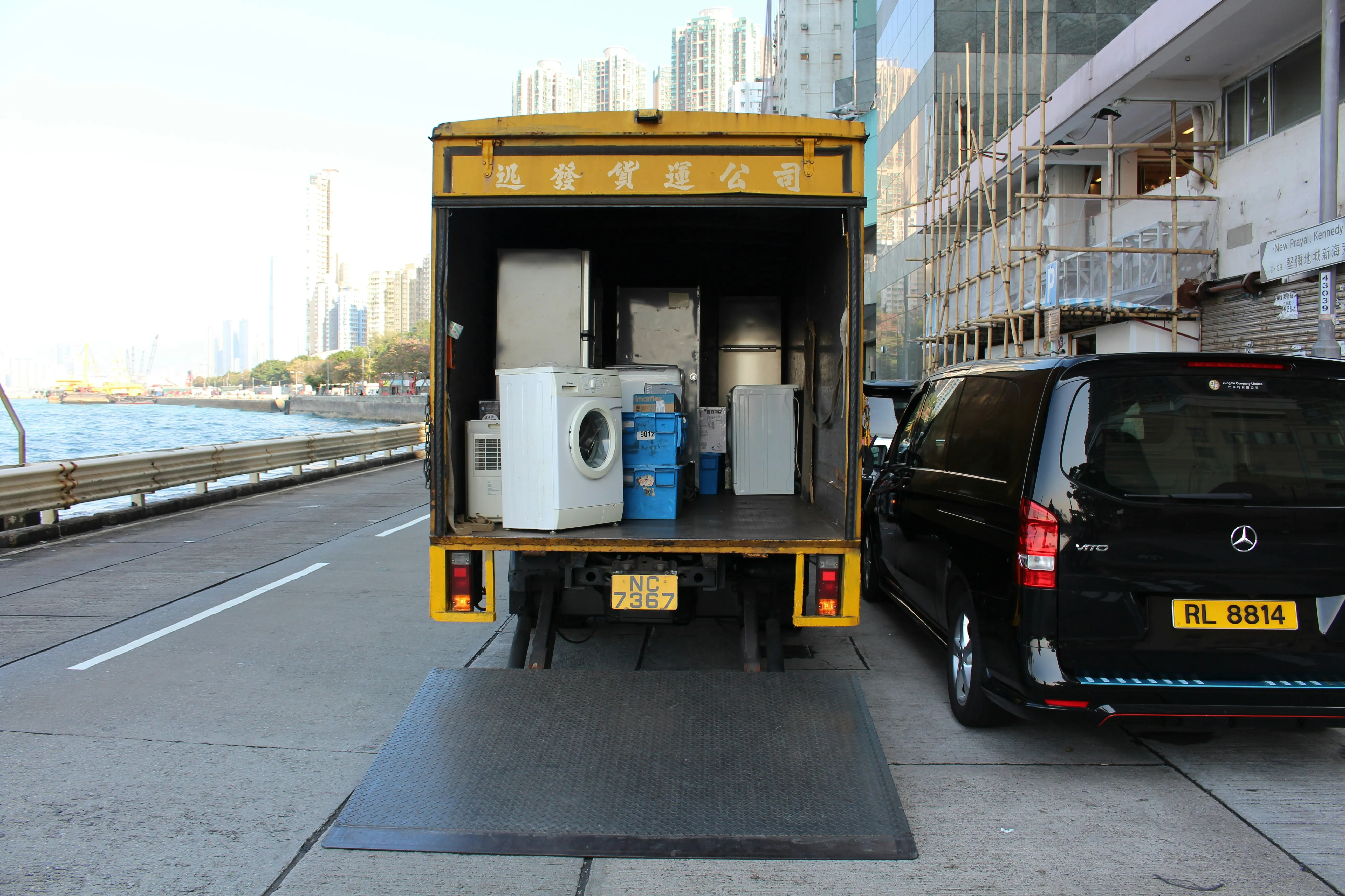 How to Handle Pet Relocation for Cross-Country Moves in Redmond